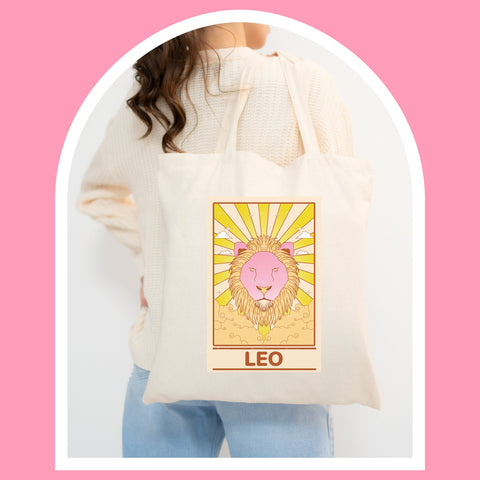 Leo groovy tarot card tote bag