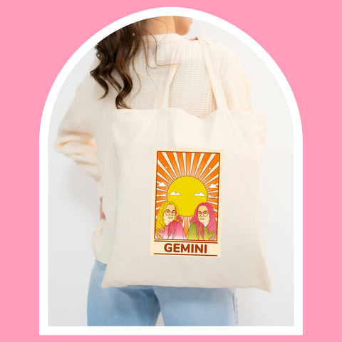 Gemini groovy tarot card tote bag